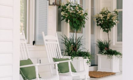 4 Decorating Tips for the Perfect Outdoor Entertaining Space