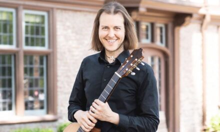 Springfield Classical Guitar Society presents May 20 concert by W. Mark Akin