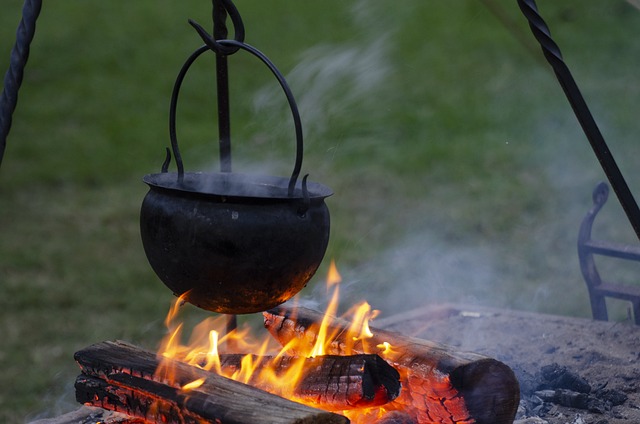 LLCC Community Education presents “History Cooks” at Lincoln Home